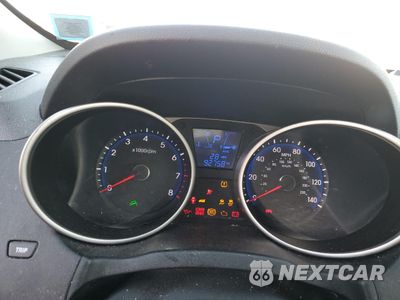 Zdjęcie 9 z 13 samochodu: 2013 HYUNDAI TUCSON GLS VIN:KM8JU3AC1DU695750 - miniatura