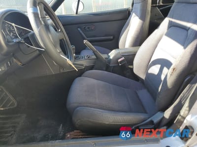 Zdjęcie 7 z 12 samochodu: 1991 MAZDA MX-5 MIATA VIN:JM1NA3519M0233418 - miniatura