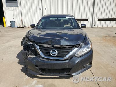 Piąte zdjęcie samochodu w środku: 2016 NISSAN ALTIMA 2.5 VIN:1N4AL3AP7GC293080 - miniatura