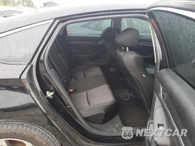 Zdjęcie 10 z 12 samochodu: 2019 HONDA ACCORD EX VIN:1HGCV1F45KA052379 - miniatura