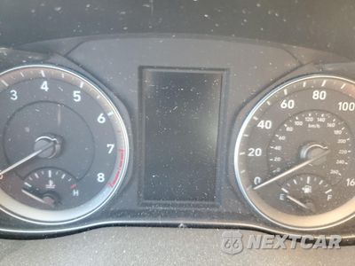 Zdjęcie 9 z 15 samochodu: 2022 HYUNDAI KONA SEL VIN:KM8K22ABXNU776002 - miniatura
