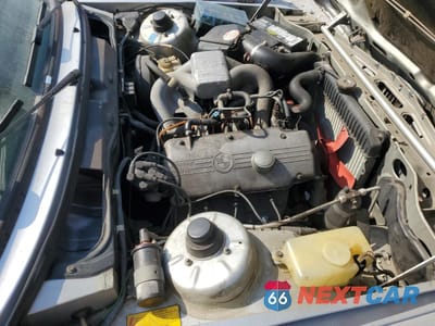 Zdjęcie 13 z 14 samochodu: 1982 BMW 320 I VIN:WBAAG3307C8378560 - miniatura