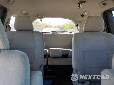 Zdjęcie 10 z 13 samochodu: 2011 HONDA ODYSSEY EX VIN:5FNRL5H4XBB074100 - miniatura