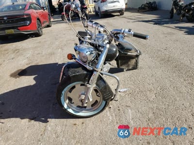 Drugie zdjęcie samochodu z przodu: 2006 HONDA VTX1300 R VIN:1HFSC52315A208044 - miniatura