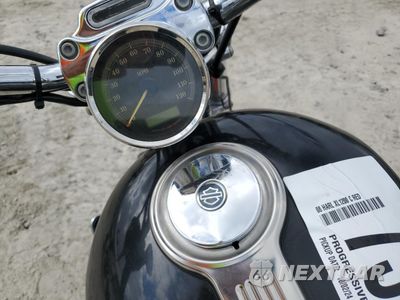 Zdjęcie 7 z 9 samochodu: 2008 HARLEY-DAVIDSON XL1200 C VIN:1HD1CT3138K407018 - miniatura