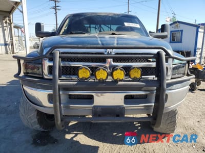 Piąte zdjęcie samochodu w środku: 1999 DODGE RAM 2500 VIN:3B7KF2365XG171089 - miniatura