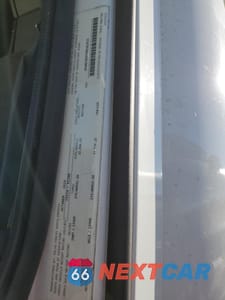 Zdjęcie 10 z 11 samochodu: 2021 VOLVO VN VNL VIN:4V4NC9EH1MN282811 - miniatura