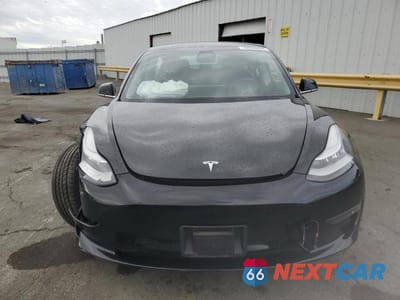 Piąte zdjęcie samochodu w środku: 2020 TESLA MODEL 3 VIN:5YJ3E1EB1LF650797 - miniatura