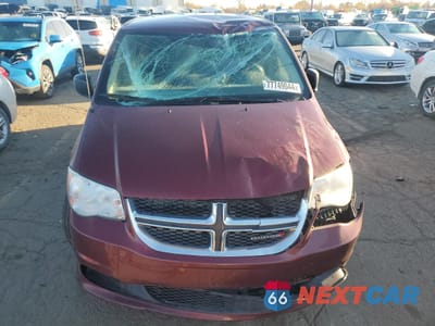 Piąte zdjęcie samochodu w środku: 2018 DODGE GRAND CARAVAN SE VIN:2C4RDGBG6JR163953 - miniatura