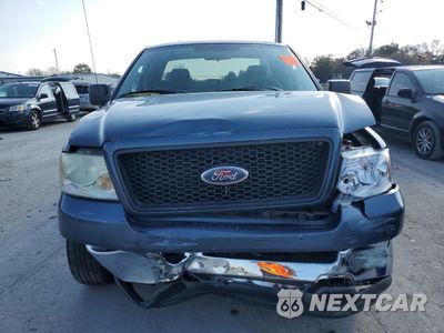 Piąte zdjęcie samochodu w środku: 2004 FORD F150 VIN:1FTRF12W44NA77850 - miniatura