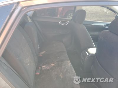 Zdjęcie 10 z 13 samochodu: 2015 NISSAN SENTRA S VIN:3N1AB7AP5FY324016 - miniatura