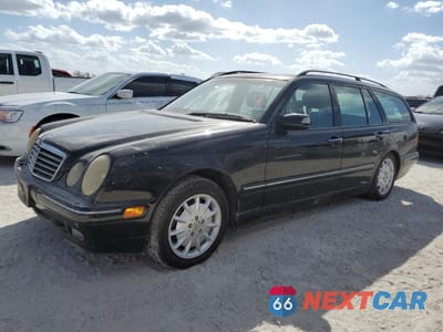 2001 MERCEDES-BENZ E 320 4MATIC WDBJH82J71X054047 - główne zdjęcie licytacji z USA - miniatura