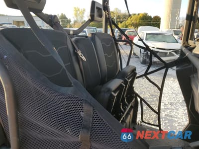 Zdjęcie 6 z 12 samochodu: 2018 CAN-AM DEFENDER MAX XT HD8 VIN:3JBUCAN44JK000641 - miniatura