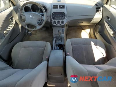 Zdjęcie 8 z 12 samochodu: 2002 NISSAN ALTIMA BASE VIN:1N4AL11DX2C173132 - miniatura