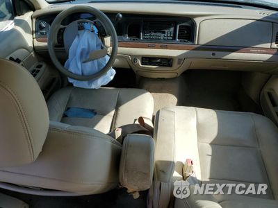 Zdjęcie 8 z 13 samochodu: 2007 FORD CROWN VICTORIA LX VIN:2FAFP74VX7X137808 - miniatura