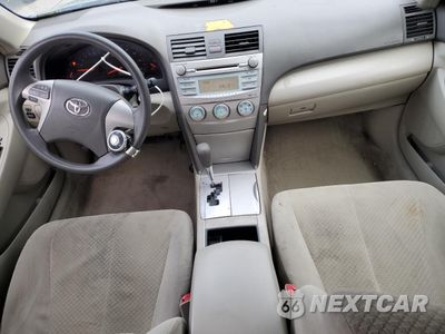 Zdjęcie 8 z 12 samochodu: 2007 TOYOTA CAMRY CE VIN:JTNBE46K273075698 - miniatura