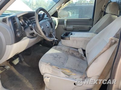 Zdjęcie 7 z 12 samochodu: 2007 GMC NEW SIERRA C1500 VIN:1GTEC19CX7Z505310 - miniatura