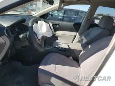 Zdjęcie 7 z 15 samochodu: 2013 NISSAN ROGUE S VIN:JN8AS5MT8DW026062 - miniatura