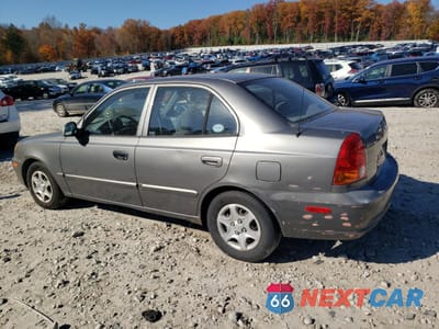 Drugie zdjęcie samochodu z przodu: 2005 HYUNDAI ACCENT GL VIN:KMHCG45C75U595637 - miniatura