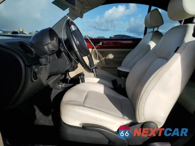 Zdjęcie 7 z 12 samochodu: 2007 VOLKSWAGEN NEW BEETLE TRIPLE WHITE VIN:3VWFF31Y27M420880 - miniatura