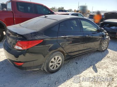 Trzecie zdjęcie samochodu z tyłu: 2016 HYUNDAI ACCENT SE VIN:KMHCT4AE4GU117004 - miniatura