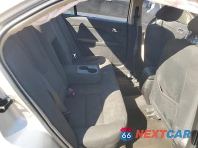 Zdjęcie 10 z 12 samochodu: 2011 FORD FUSION VIN:3FAHP0HG3BR202503 - miniatura