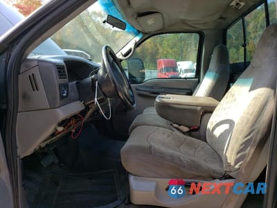 Zdjęcie 7 z 13 samochodu: 1999 FORD F350 SRW SUPER DUTY VIN:1FTSF30F2XEE66748 - miniatura