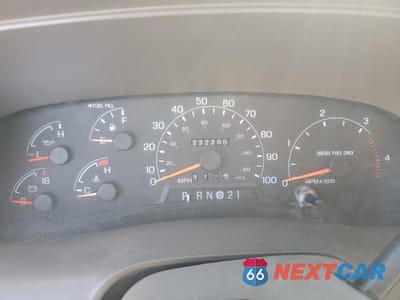 Zdjęcie 9 z 13 samochodu: 2000 FORD EXCURSION LIMITED VIN:1FMSU43F8YED96242 - miniatura