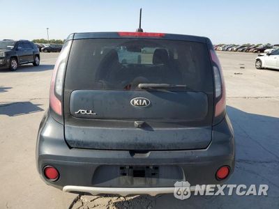 Zdjęcie 6 z 13 samochodu: 2018 KIA SOUL + VIN:KNDJP3A57J7593165 - miniatura