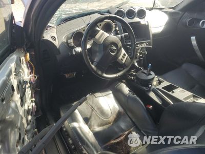 Zdjęcie 8 z 13 samochodu: 2004 NISSAN 350Z COUPE VIN:JN1AZ34D84M100549 - miniatura