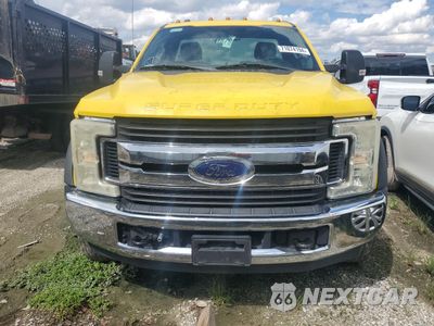 Zdjęcie 9 z 10 samochodu: 2017 FORD F550 SUPER DUTY VIN:1FDUF5GT8HEC48231 - miniatura