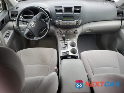 Zdjęcie 8 z 14 samochodu: 2008 TOYOTA HIGHLANDER VIN:JTEES41A482064827 - miniatura