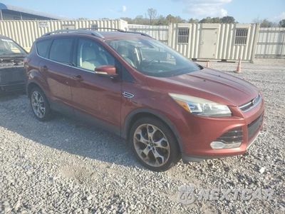 Czwarte zdjęcie samochodu z boku: 2015 FORD ESCAPE TITANIUM VIN:1FMCU0J94FUA16357 - miniatura