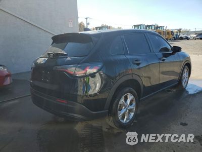 Trzecie zdjęcie samochodu z tyłu: 2023 HONDA HR-V LX VIN:3CZRZ2H36PM742749 - miniatura