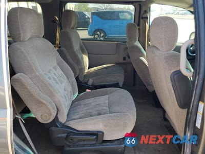 Zdjęcie 10 z 14 samochodu: 2004 PONTIAC MONTANA LUXURY VIN:1GMDX13EX4D152758 - miniatura