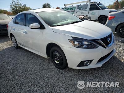 Czwarte zdjęcie samochodu z boku: 2017 NISSAN SENTRA S VIN:3N1AB7AP7HY238211 - miniatura