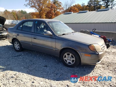 Czwarte zdjęcie samochodu z boku: 2005 HYUNDAI ACCENT GL VIN:KMHCG45C75U595637 - miniatura