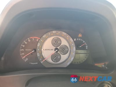 Zdjęcie 9 z 13 samochodu: 2001 LEXUS IS 300 VIN:JTHBD182010005532 - miniatura