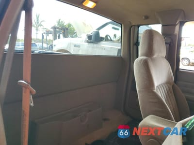 Zdjęcie 10 z 12 samochodu: 2001 CHEVROLET S TRUCK S10 VIN:1GCCS195518131648 - miniatura