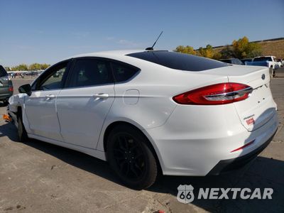 Drugie zdjęcie samochodu z przodu: 2019 FORD FUSION S VIN:3FA6P0G73KR114320 - miniatura