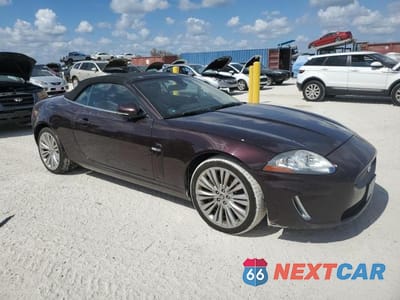 Czwarte zdjęcie samochodu z boku: 2011 JAGUAR XK VIN:SAJWA4GB5BLB40556 - miniatura