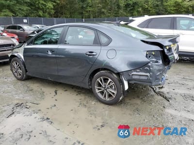 Drugie zdjęcie samochodu z przodu: 2024 KIA FORTE LXS VIN:3KPF24AD3RE773756 - miniatura