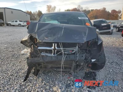 Piąte zdjęcie samochodu w środku: 2019 DODGE GRAND CARAVAN SE VIN:2C4RDGBG3KR641585 - miniatura