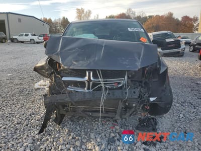 Piąte zdjęcie samochodu w środku: 2019 DODGE GRAND CARAVAN SE VIN:2C4RDGBG3KR641585 - miniatura
