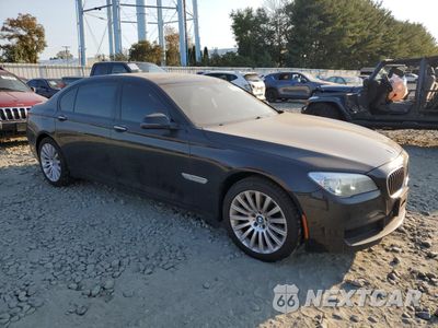 Czwarte zdjęcie samochodu z boku: 2013 BMW 740 LXI VIN:WBAYF4C54DDE23937 - miniatura