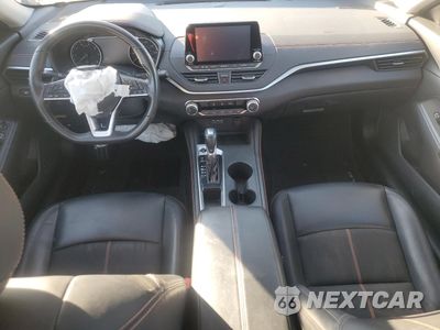 Zdjęcie 8 z 12 samochodu: 2022 NISSAN ALTIMA SR VIN:1N4BL4CVXNN329058 - miniatura