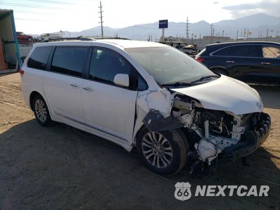 Czwarte zdjęcie samochodu z boku: 2013 TOYOTA SIENNA XLE VIN:5TDYK3DC3DS307104 - miniatura