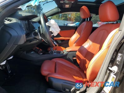 Zdjęcie 7 z 12 samochodu: 2021 BMW M235XI VIN:WBA13AL06M7G68542 - miniatura