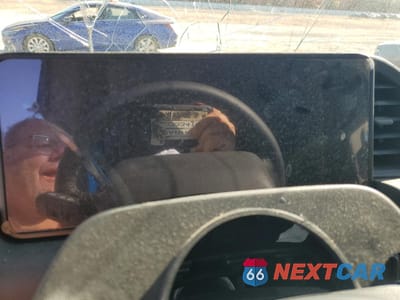 Zdjęcie 9 z 14 samochodu: 2023 RIVIAN EDV 700 VIN:7FCEHEB73PN007392 - miniatura