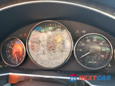 Zdjęcie 9 z 13 samochodu: 2006 MERCEDES-BENZ CLS 500C VIN:WDDDJ75X56A073385 - miniatura